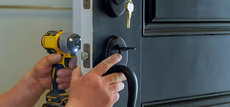 Commercial Door Lock Installation Lufkin